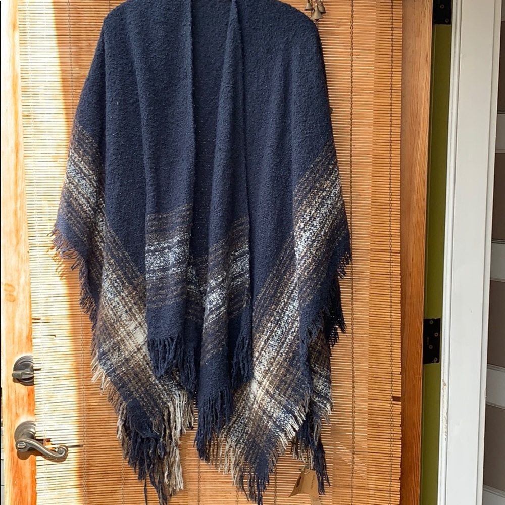 Justin Taylor poncho cape wrap soft winter fringe